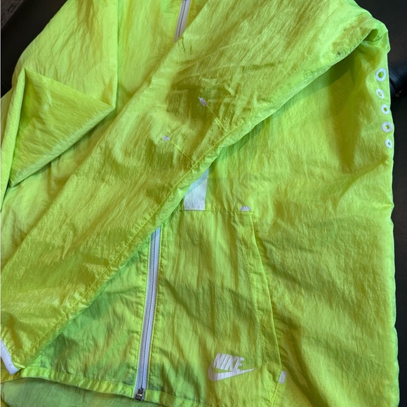 Nike Tech Aeroshield Moto Cape Windbreaker Jacket in Volt/White - Picture 5 of 11